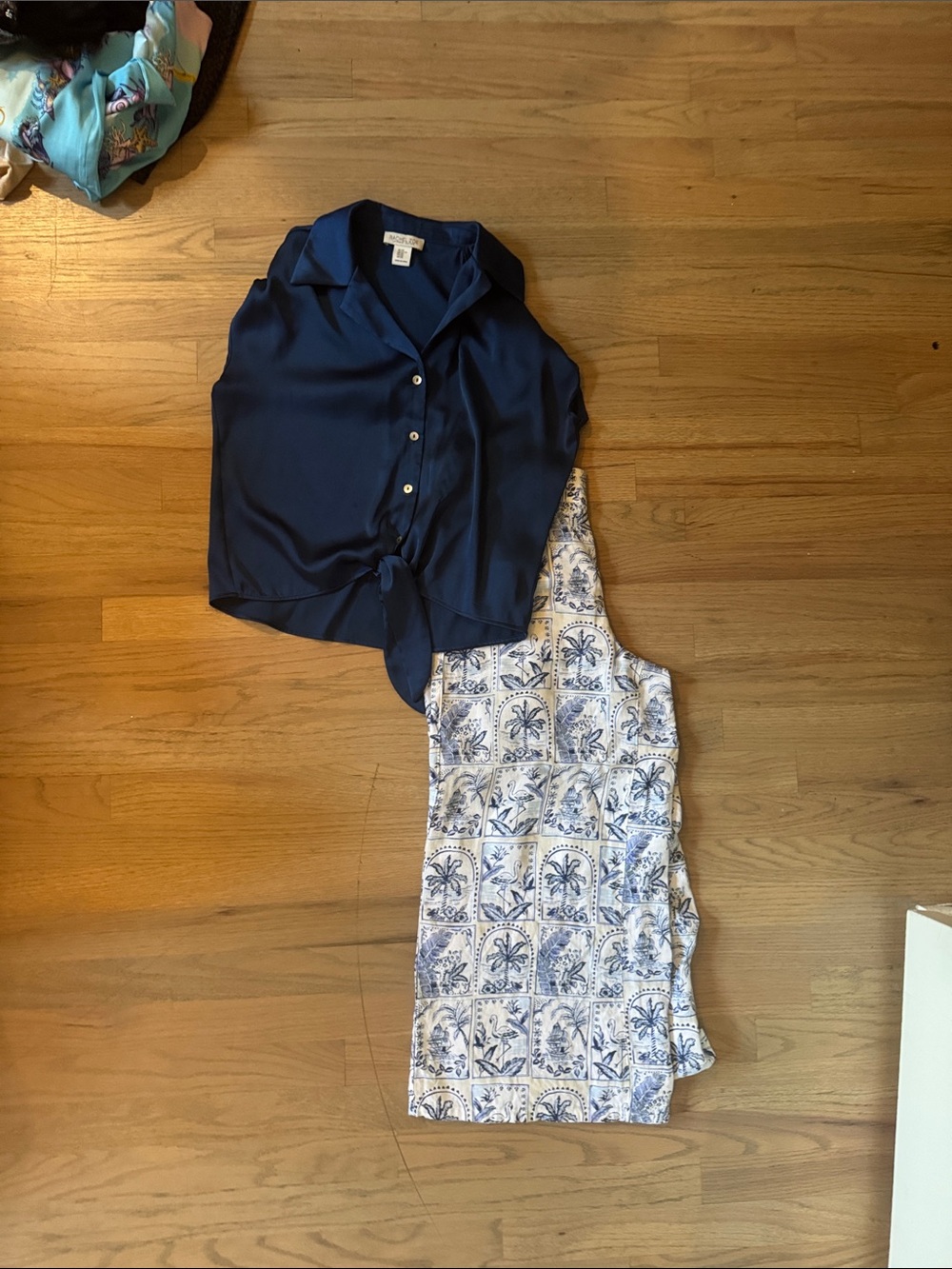 Rachel Zoe Navy & White Tile-Print Jumpsuit with Navy Tie-Front Top